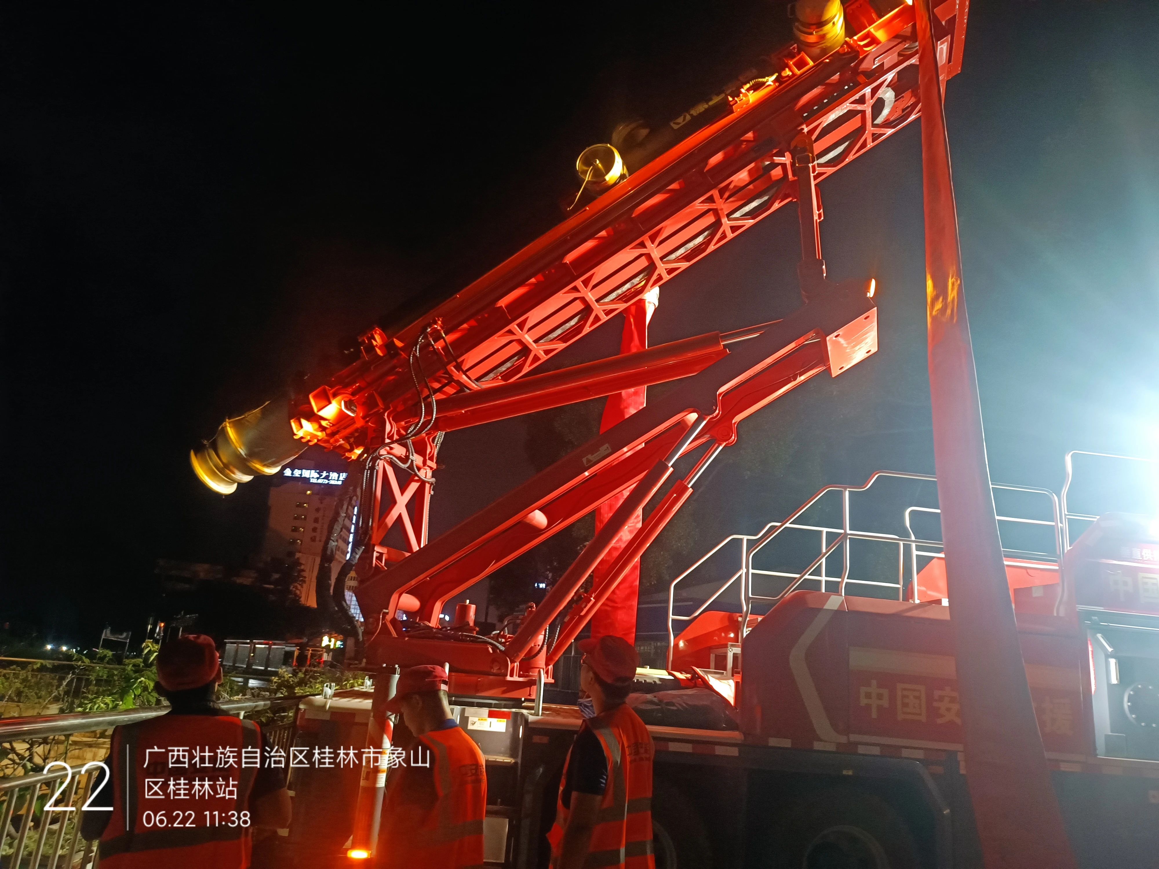桂林洪水！总多台排涝应急装备全力迎战!